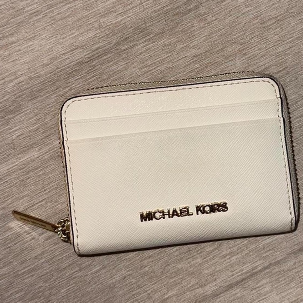 Michael Kors White Wallet